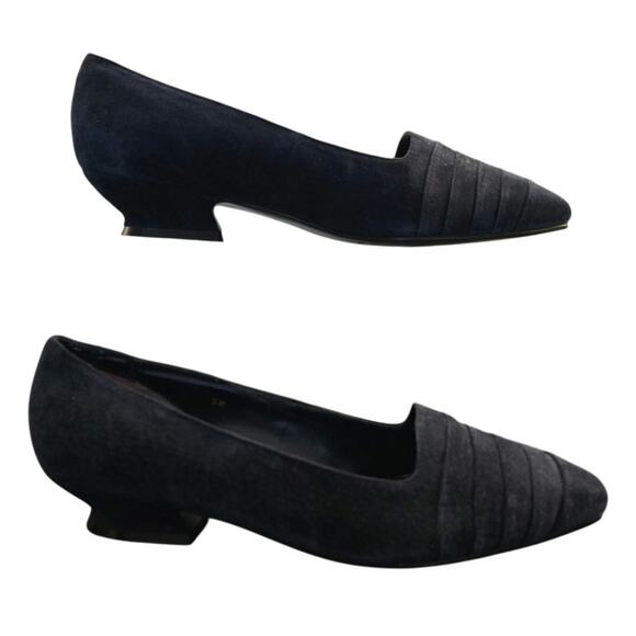Jasmin Blue Suede Low‎ Heel Pleated Toe Size 9M NiB - Picture 4 of 8